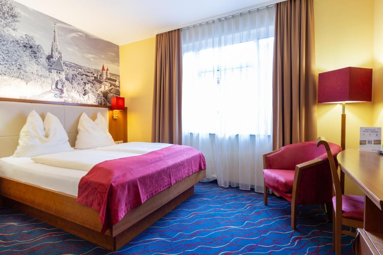 Hotel Am Schillerpark Esslingen am Neckar ภายนอก รูปภาพ